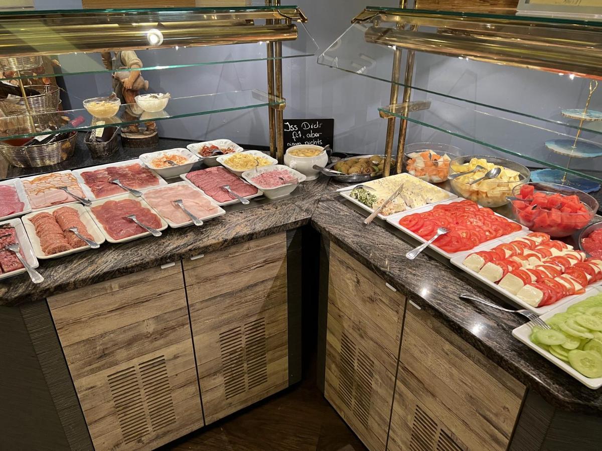 Hotel Restaurant Ennen 노르데메이 외부 사진