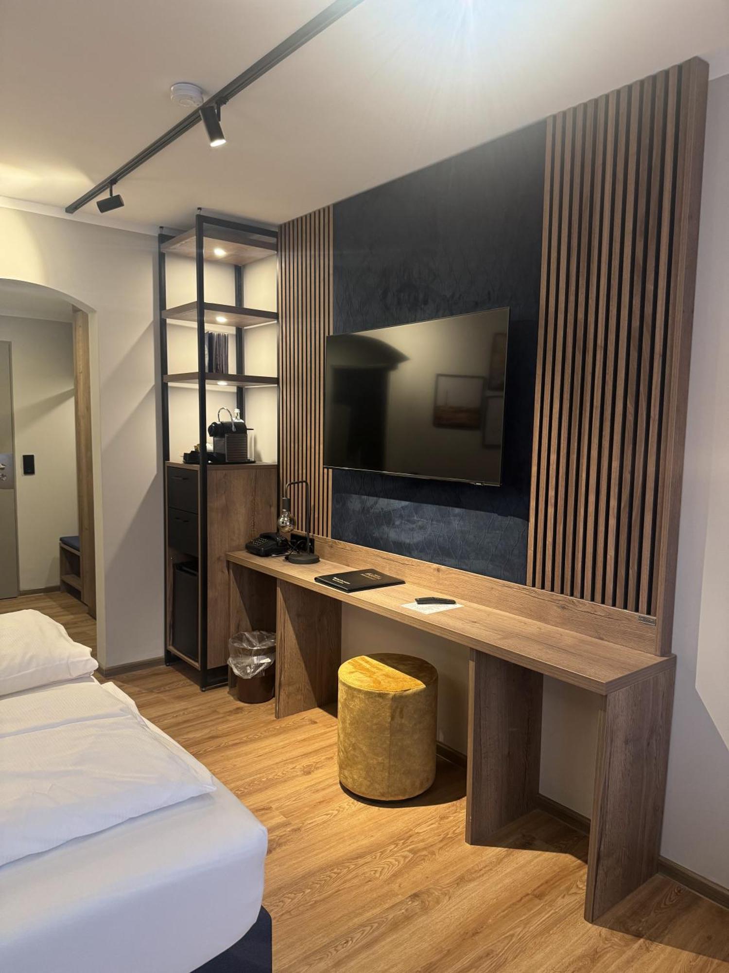 Hotel Restaurant Ennen 노르데메이 외부 사진